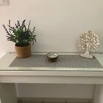 Stylish 1br With Pool - Near Mall, Restaurants & Shops