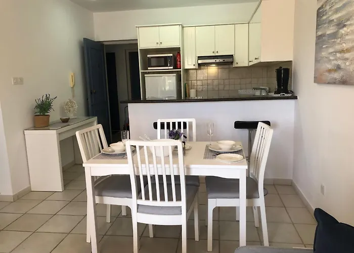 Apartmán Stylish 1br With Pool - Near Mall, Restaurants & Shops *