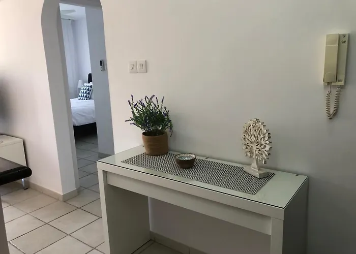 Apartmán Stylish 1br With Pool - Near Mall, Restaurants & Shops *